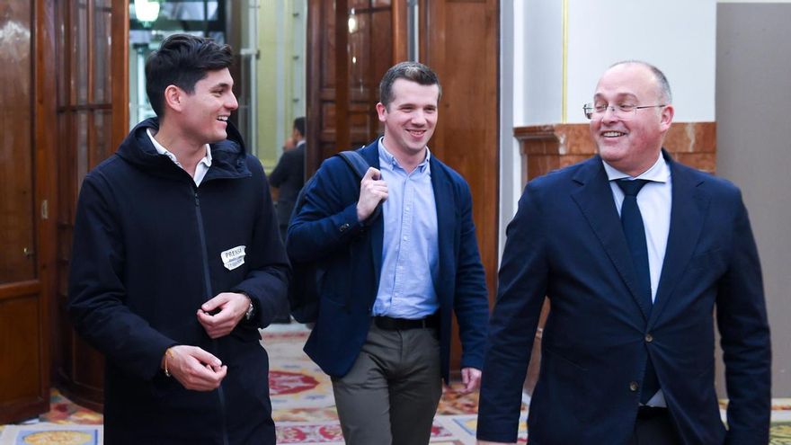 El PSOE denuncia en el Congreso que Vito Quiles usó un despacho del PP para amenazar a Begoña Gómez
