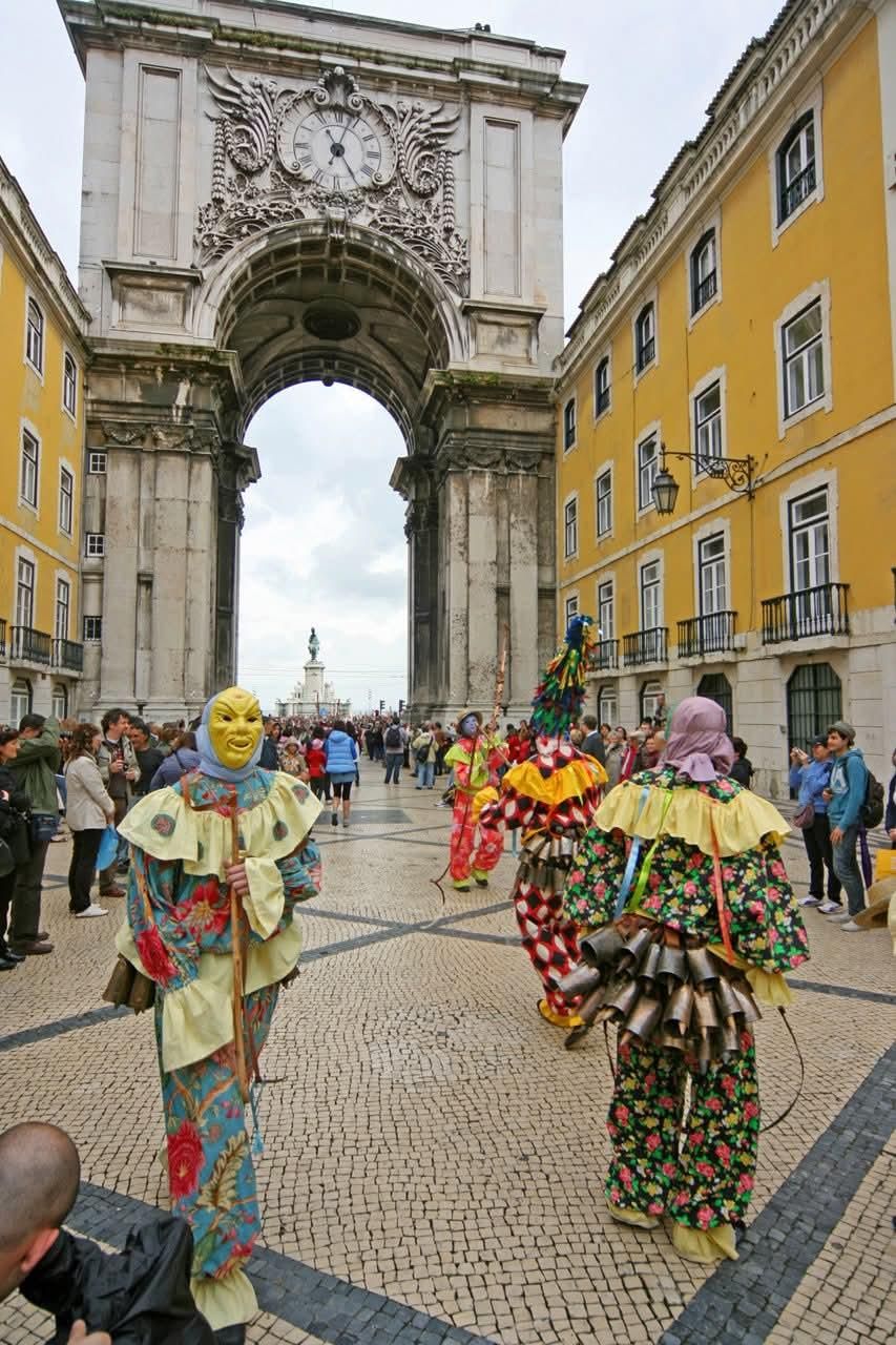 Personajes de Villanueva en Lisboa.