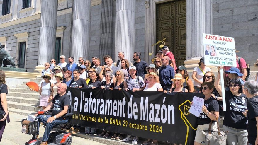 Asociaciones de víctimas de la dana exigen que Mazón pierda el aforamiento para que sea juzgado