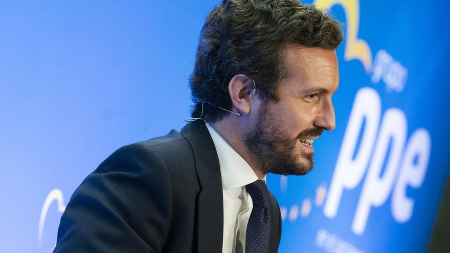 Casado da por amortizado a Ciudadanos y confía en una división de la izquierda en tres partidos para lograr la Moncloa