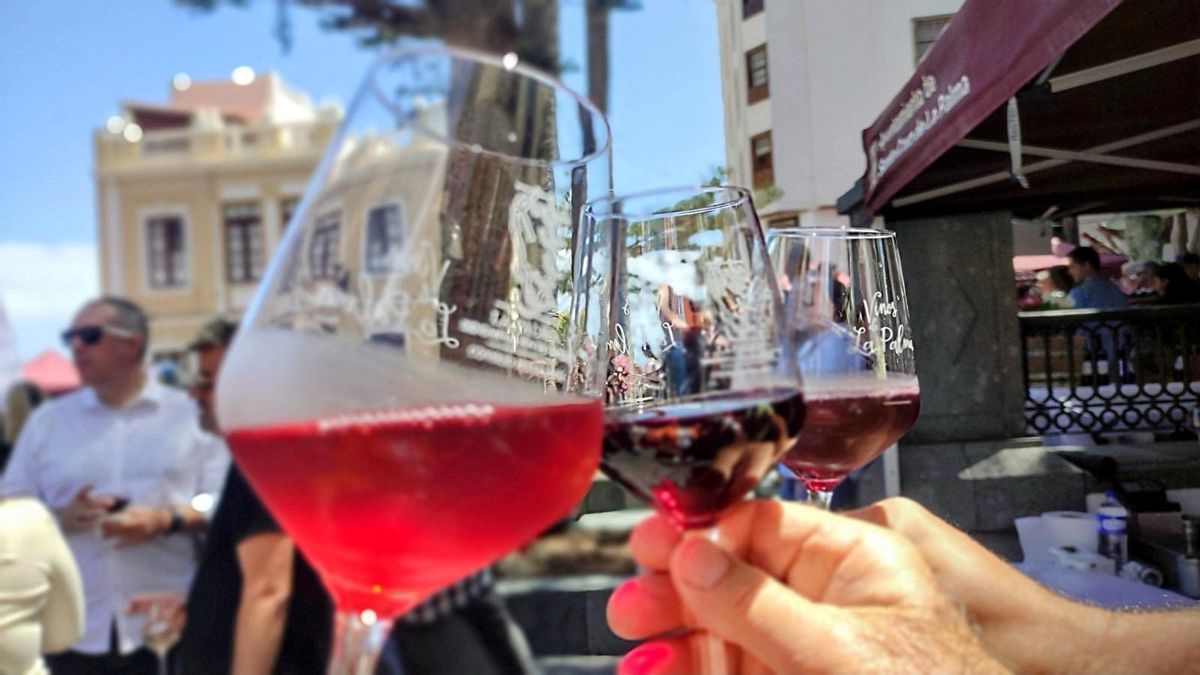 Santa Cruz de La Palma abre el fin de semana con una nueva edición de la Feria del Vino.