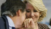 Un informe de la Guardia Civil sitúa por primera vez a Esperanza Aguirre en reuniones de la trama Púnica