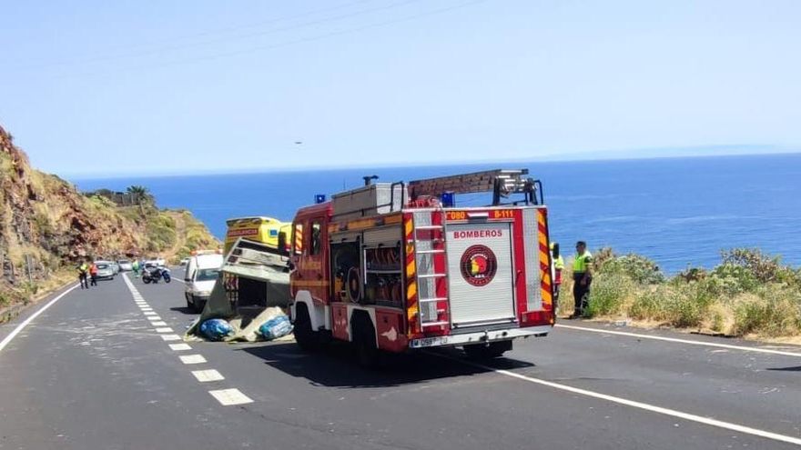 Lugar en el que se produjo la colisión. BOMBEROS LA PALMA