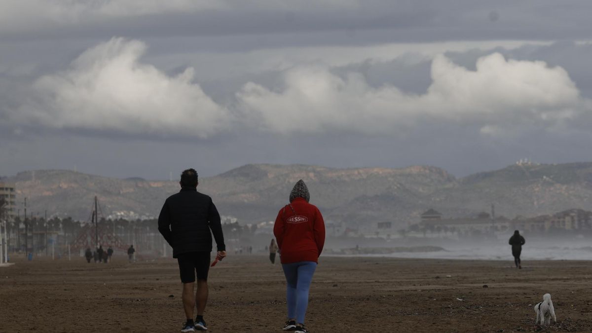 La Aemet eleva a naranja el aviso por lluvias para el domingo en la provincia de Valencia