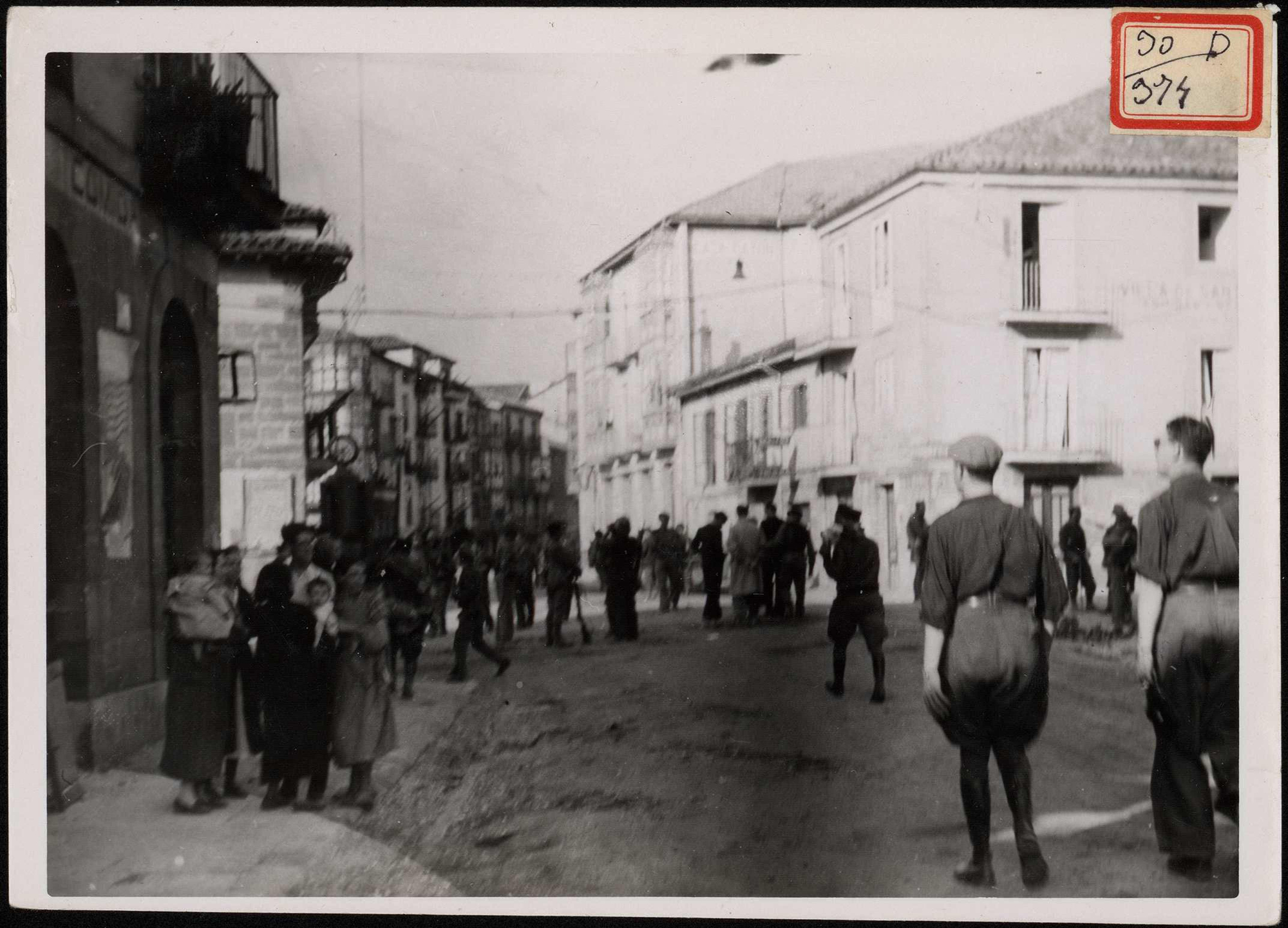 "Calle de Torrelavega ya liberada". 24 de agosto de 1937.