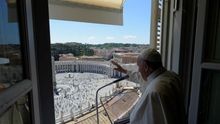 EFE/EPA/VATICAN MEDIA