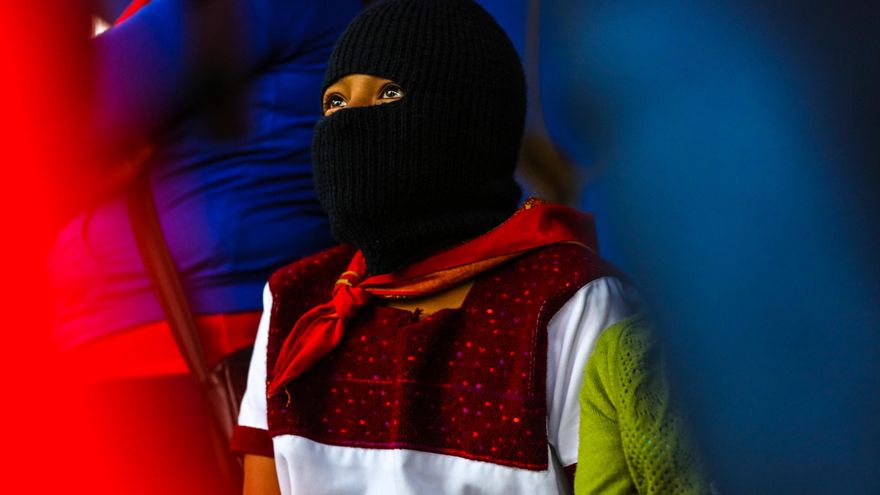 Zapatistas, las rebeldes que renombran Europa