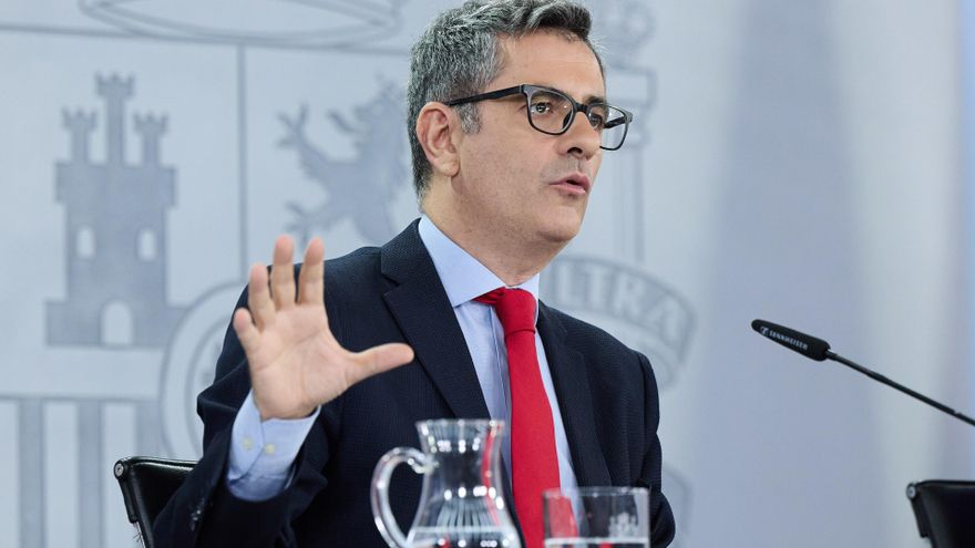 El ministro de la Presidencia, Félix Bolaños, durante una rueda de prensa tras el Consejo de Ministros, en el Palacio de la Moncloa, a 22 de julio de 2025, en Madrid (España).