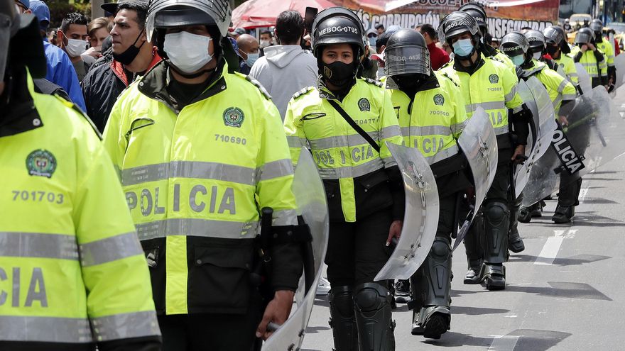 Colombia desplegará a 2.200 policías contra el reclutamiento de menores