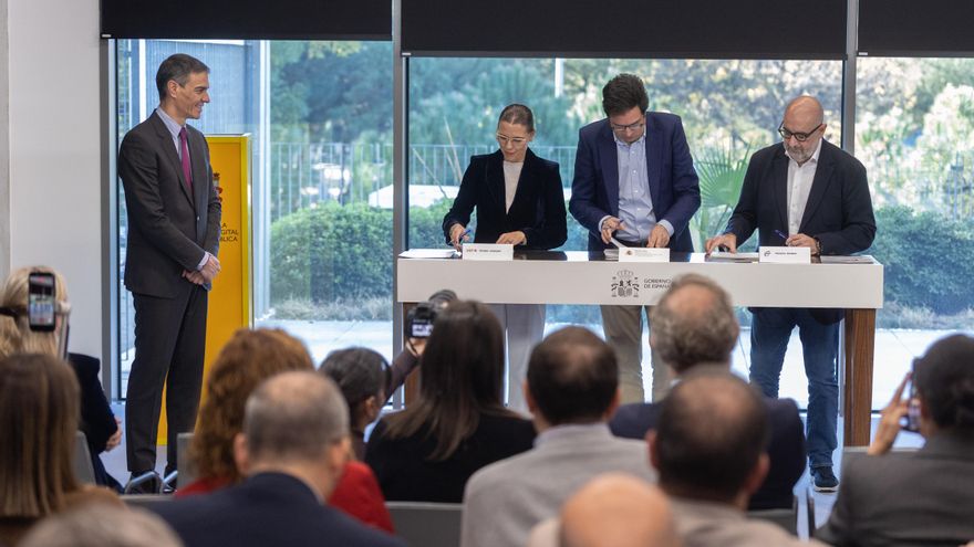 El Gobierno se compromete a aplicar las 35 horas semanales a los funcionarios de la administración general para marzo