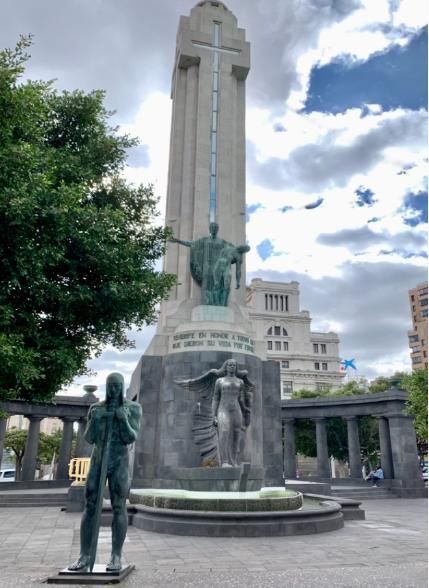 Monumento a Los Caídos.