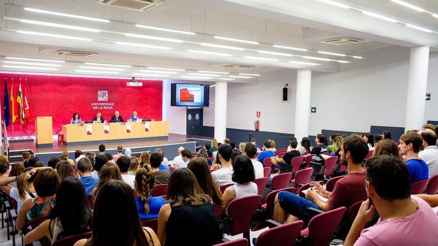 Todos quieren ser docentes: se triplica la lista de espera para el Máster en Profesorado de la UR
