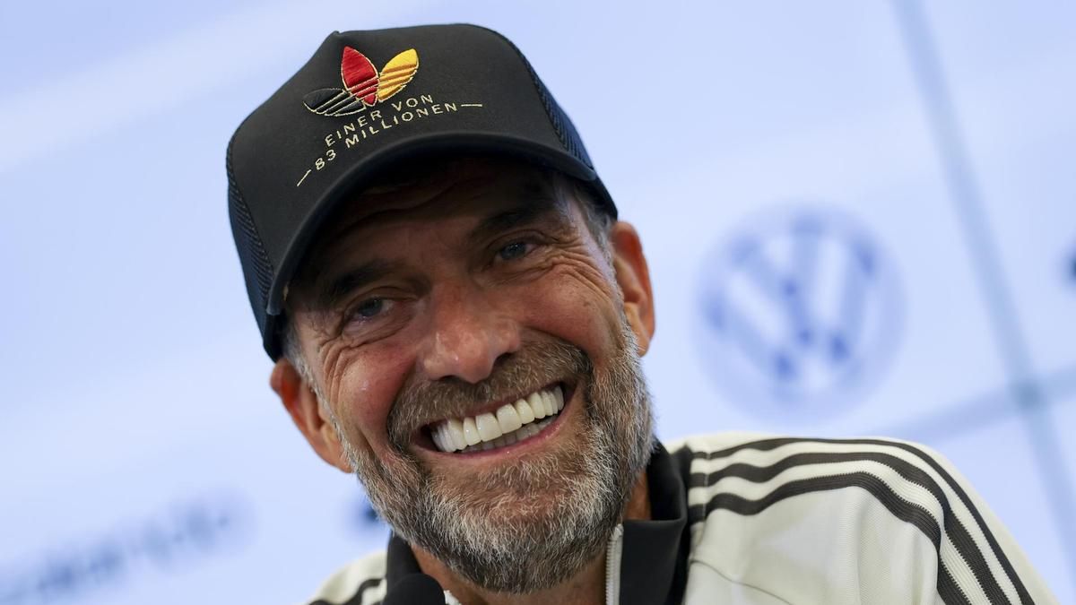 El seleccionador alemán de fútbol, Jürgen Klopp, durante la rueda de prensa en Frankfurt.