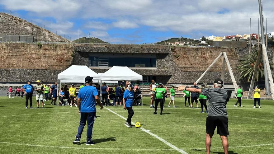 La Fundación Canaria UD Las Palmas celebra la I edición del Torneo de Fútbol Caminando ‘AlGolpito’