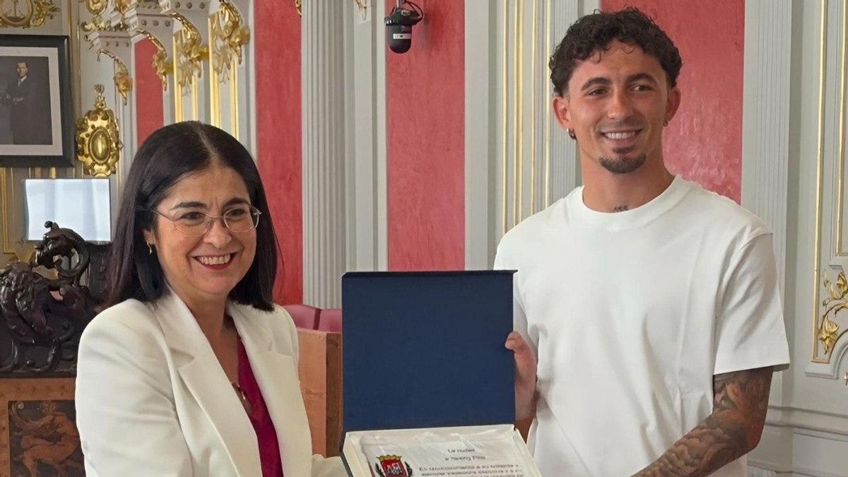 Yéremy Pino: “Siempre he llevado incondicionalmente la bandera de Canarias allá donde voy”