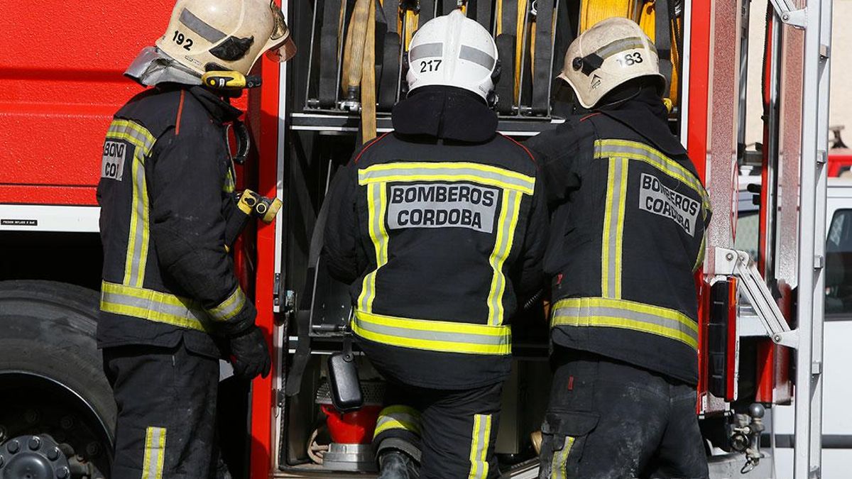 Bomberos de Córdoba | MADERO CUBERO