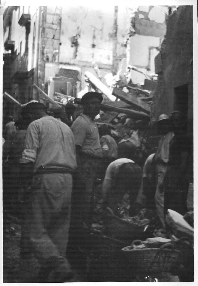 La calle Jaume Ferrer, en La Llotja, donde murió el camillero Antonio Munar Arbona, tras el bombardeo del 30 de mayo de 1938. El lugar está a solo unos metros del Consolat de Mar, sede de del Govern balear.