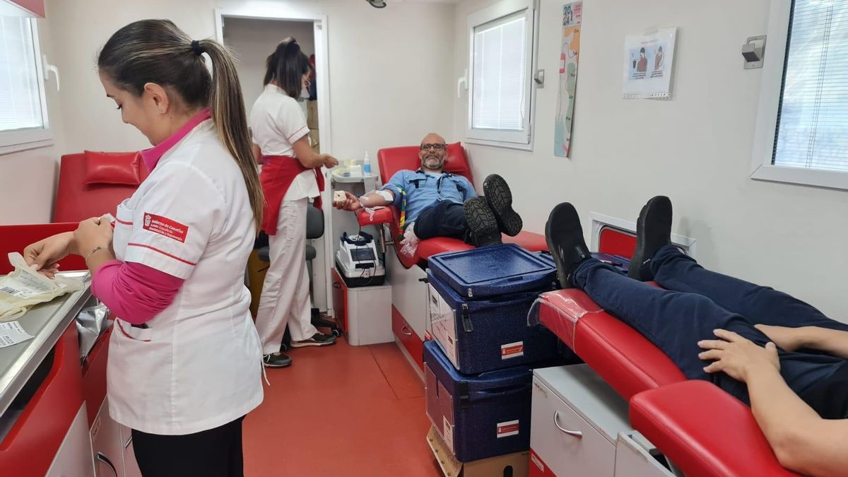 Los trabajadores de Endesa en la Central de Jinámar, la UTE Afesa-Nervión y Emalsa han donado sangre.