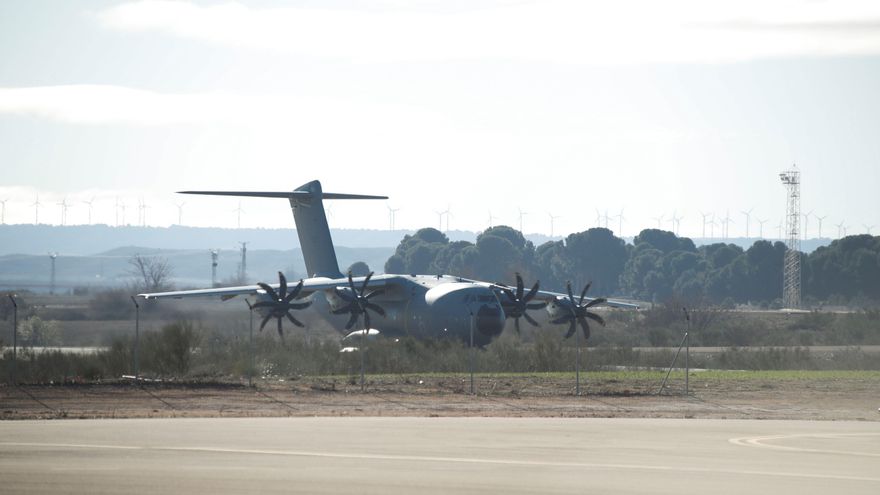 Sale hacia Canadá el avión para repatriar a los supervivientes y fallecidos en el naufragio del 'Villa de Pitanxo'