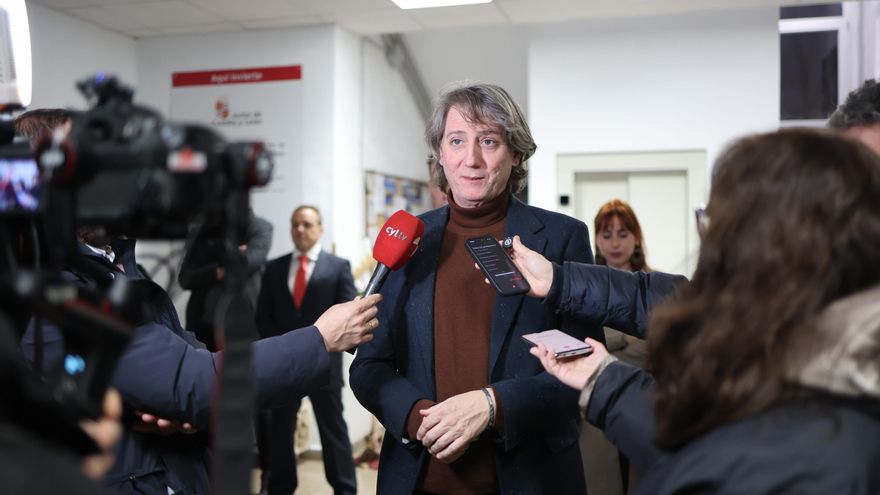 Martínez (PSOE) defiende la apertura del expediente a Izquierdo y reclama reforzar la protección a las víctimas