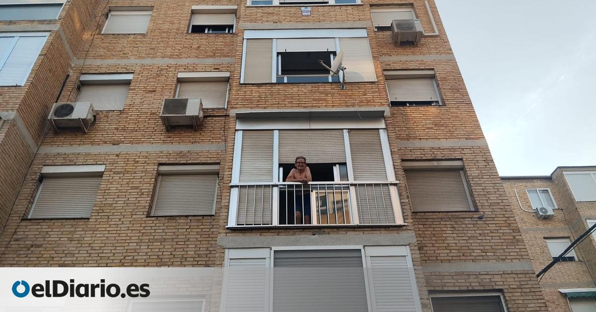 La ola de calor cuando ni la casa ni el trabajo son un refugio:  Siento como si estuviese zumbada 