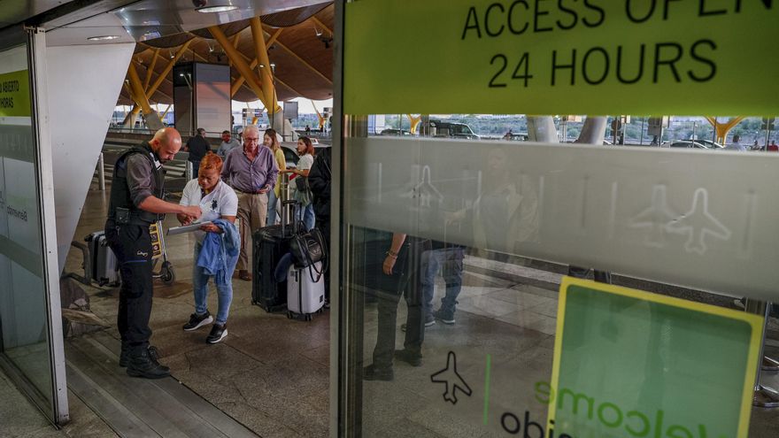 El Ayuntamiento de Madrid confirma que descienden los sin hogar que duermen en Barajas