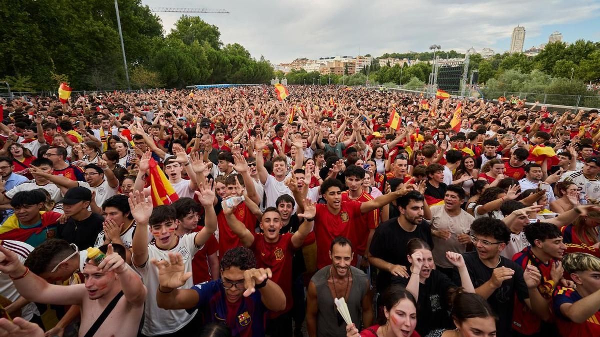 Dónde ver la final del Mundial entre España y Argentina este domingo: mapa de todas las pantallas gigantes en Madrid