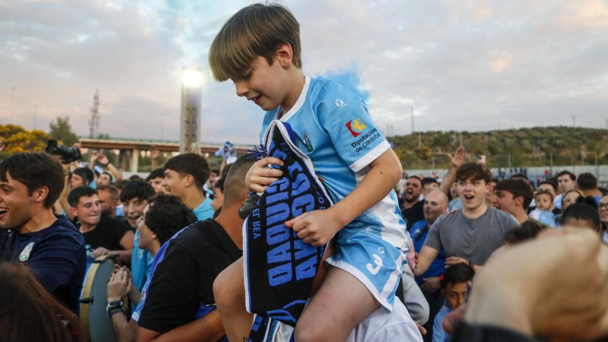 Celebración del ascenso del Ciudad de Lucena