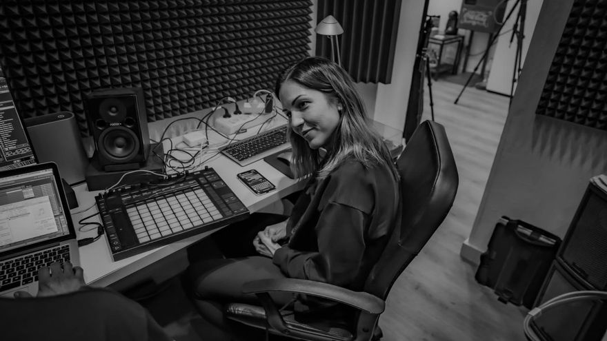 Anna Tur en su oficina.