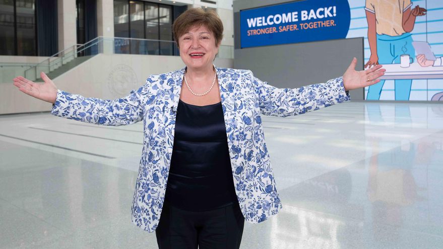 Massa visita a una Georgieva dispuesta a evitar que se caiga el acuerdo con su mayor deudor