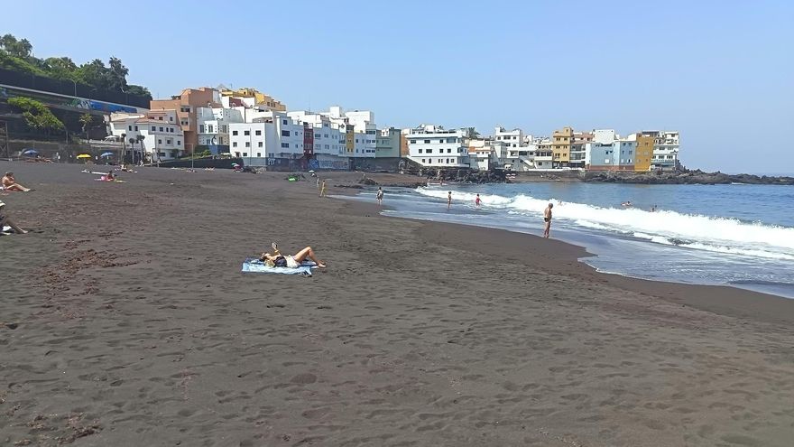 Los técnicos del Cabildo de Tenerife sentencian: no basta con reparar el emisario de Playa Jardín, hay que hacer uno nuevo