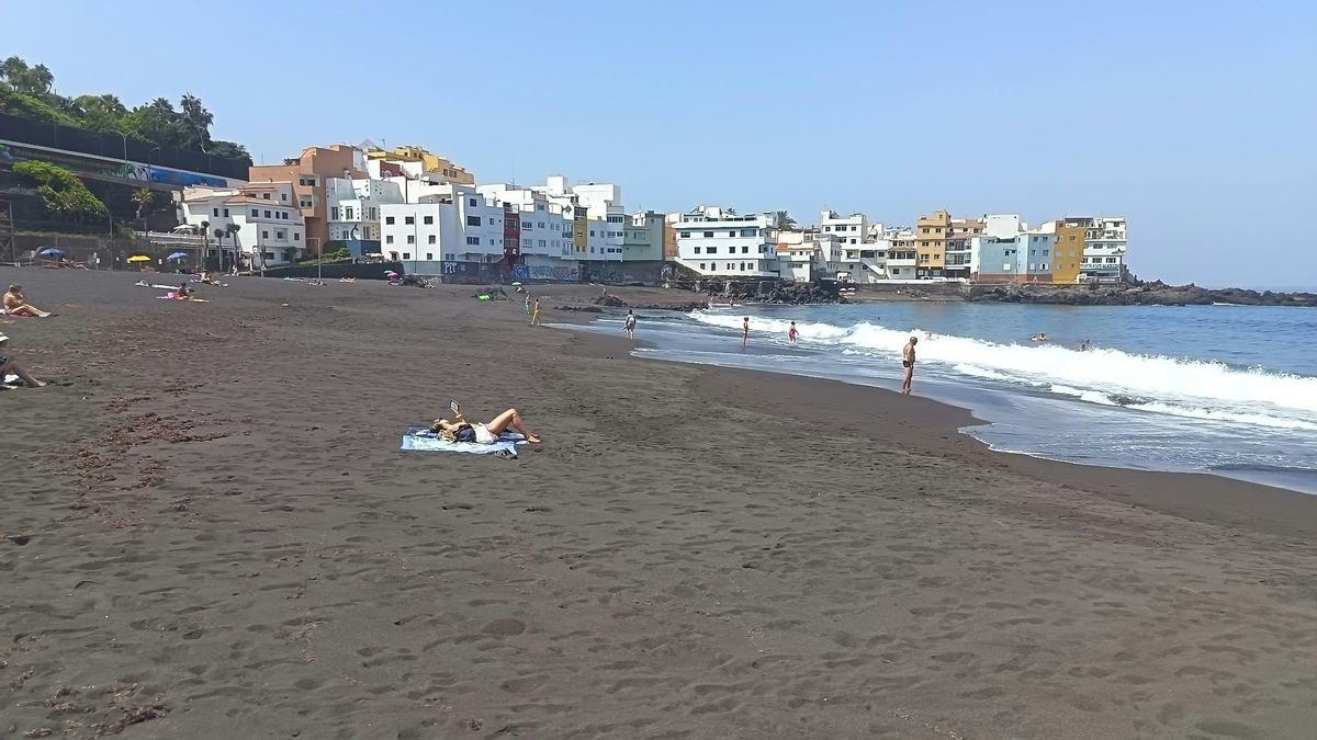 Los técnicos del Cabildo de Tenerife sentencian: no basta con reparar el emisario de Playa Jardín, hay que hacer uno nuevo
