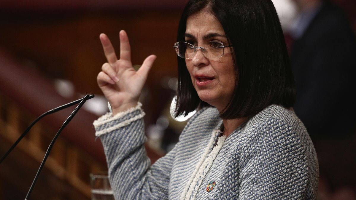 Archivo - Cvirus.- Darias asegura que España "avanza" en la vacunación y que en marzo estarán el 80% de mayores de 80 años