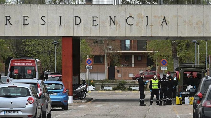 El Gobierno de Ayuso pide por carta el dinero de la residencia a familias de ancianos que murieron en la pandemia
