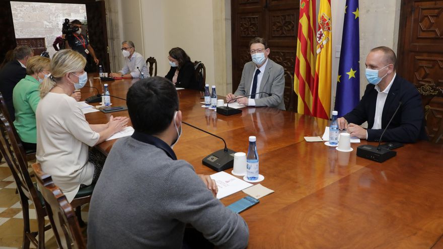 Reunión de la mesa interdepartamental.