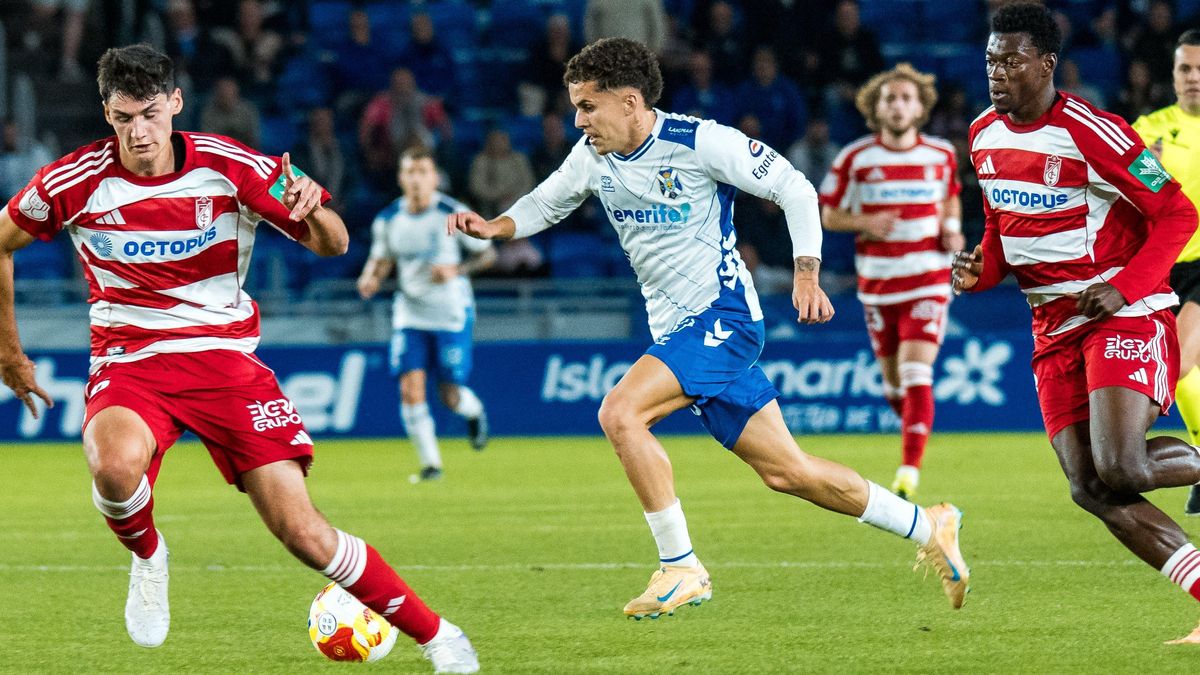 El Tenerife planta cara al Granada pero se despide de la Copa del Rey