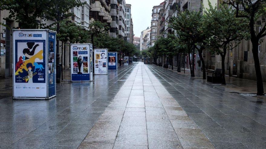 Calles vacías en la ciudad de Ourense, la primera en ser confinada perimetralmente en Galicia