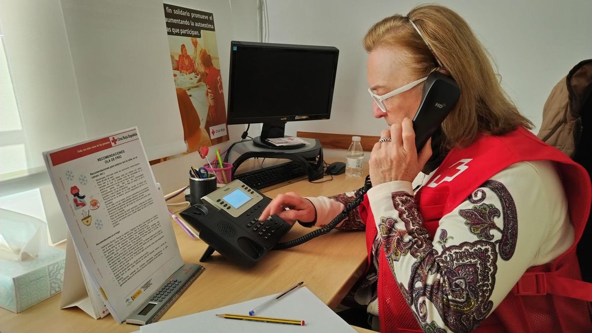 Personas sin hogar y familias con pobreza energética, el principal foco de Cruz Roja ante la ola de frío.