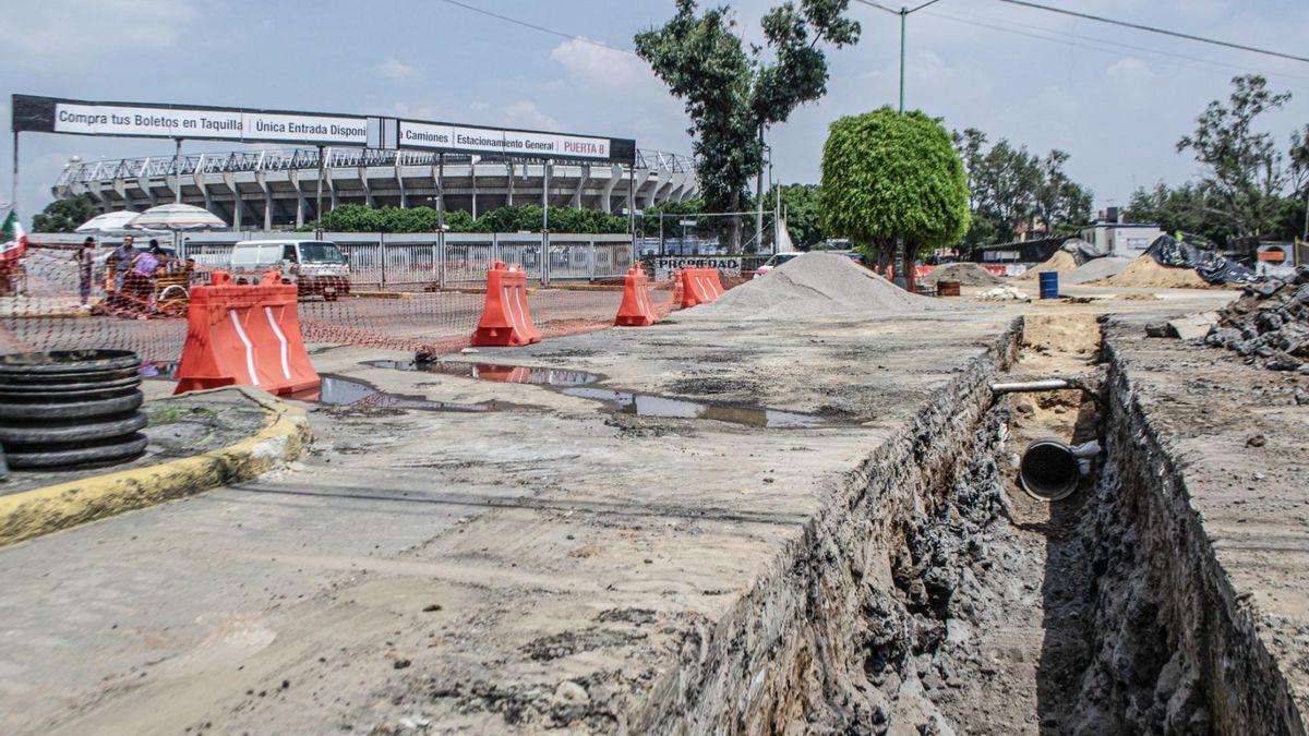 Se están llevando a cabo ambiciosas obras públicas en los alrededores del Azteca, además de la renovación del propio estadio (Imagen: Axel Hernández)