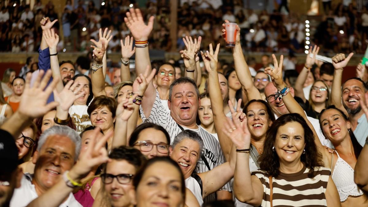 El concierto de Galván Real en la plaza de toros de Córdoba, en imágenes