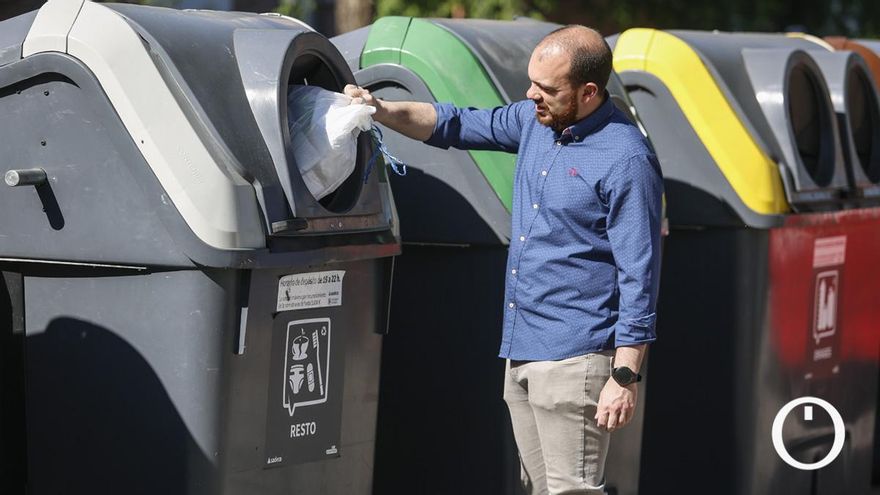 El reto del resto: separar los residuos del quinto contenedor en Córdoba