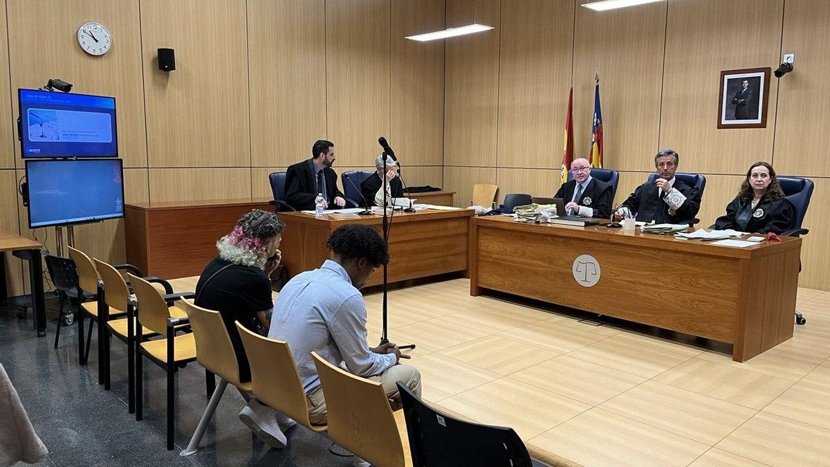 El padre de la denunciante de 'El Jincho’ desvela que el otro acusado la llamó antes del juicio pese a la orden de alejamiento