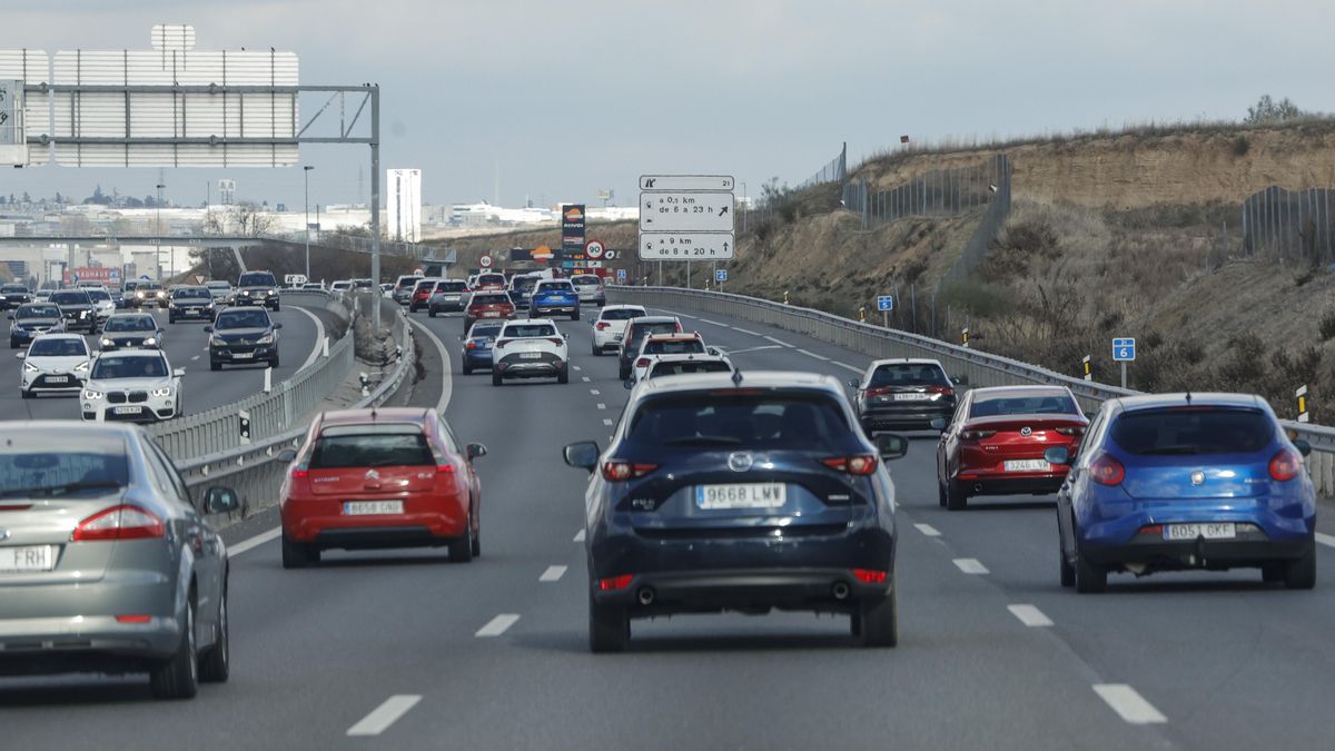 La DGT advierte de los tres momentos más complicados para el tráfico esta Navidad