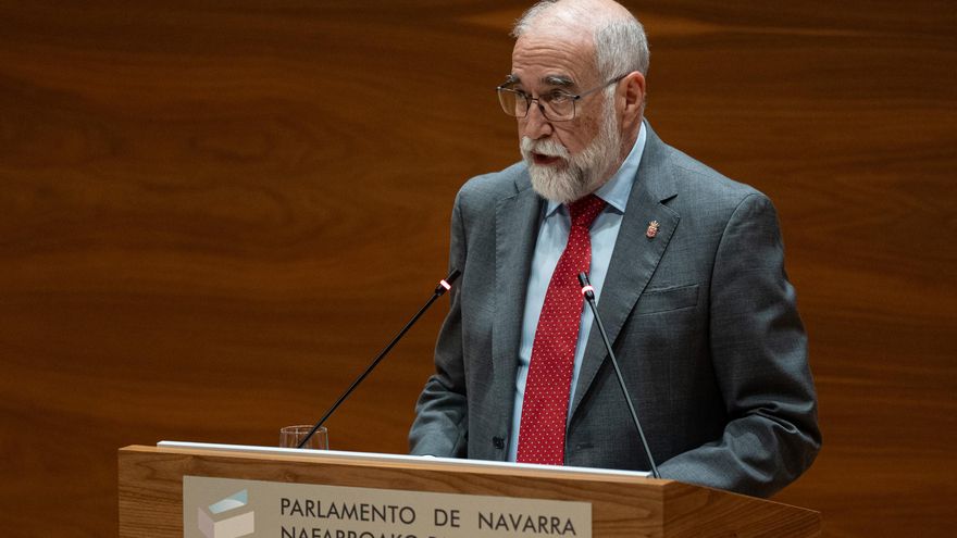 El consejero navarro de Salud y los jefes de servicio que se niegan a hacer peonadas acuerdan trabajar para "mejorar la situación"