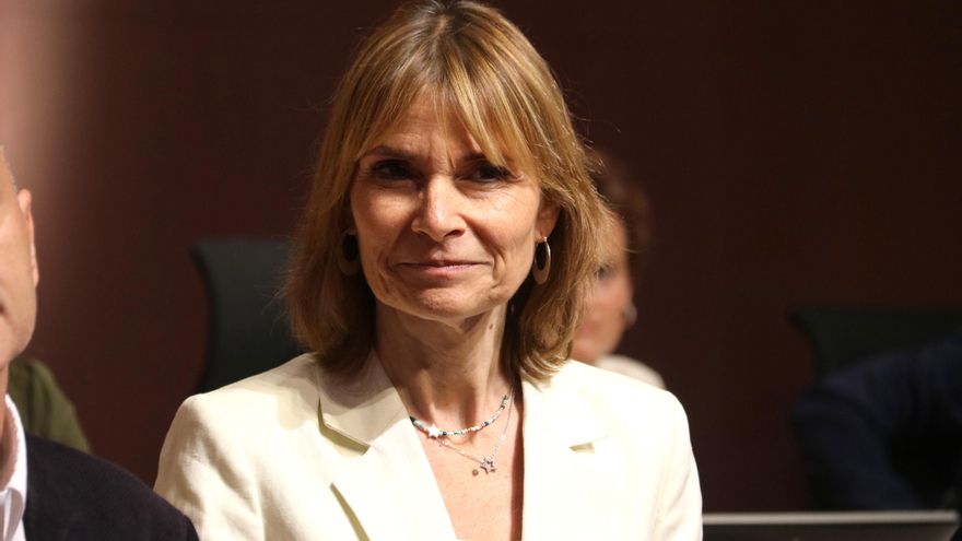 La presidenta de la Diputación de Barcelona defiende que a PSC y Junts les une "la voluntad de buscar soluciones"