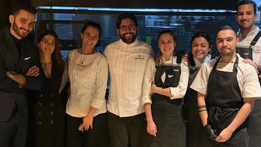 German Carrizo y Carito Lourenco con su equipo en FIERRO.