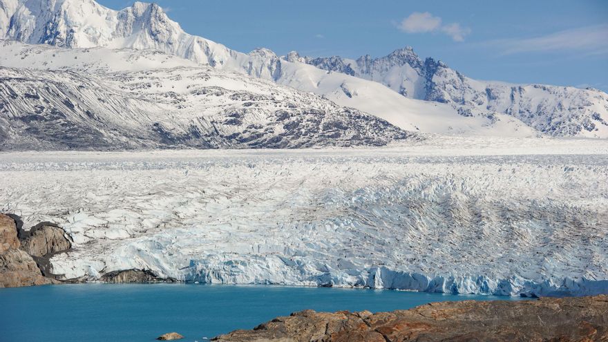 Ambientalistas rechazan la iniciativa de Milei para permitir la minería cerca de glaciares