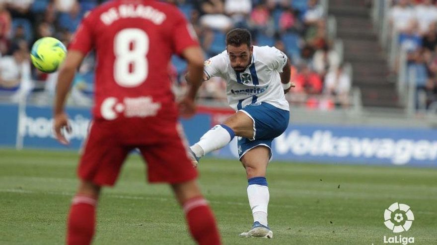 El Tenerife cede los puntos al Cartagena y el factor campo a Las Palmas