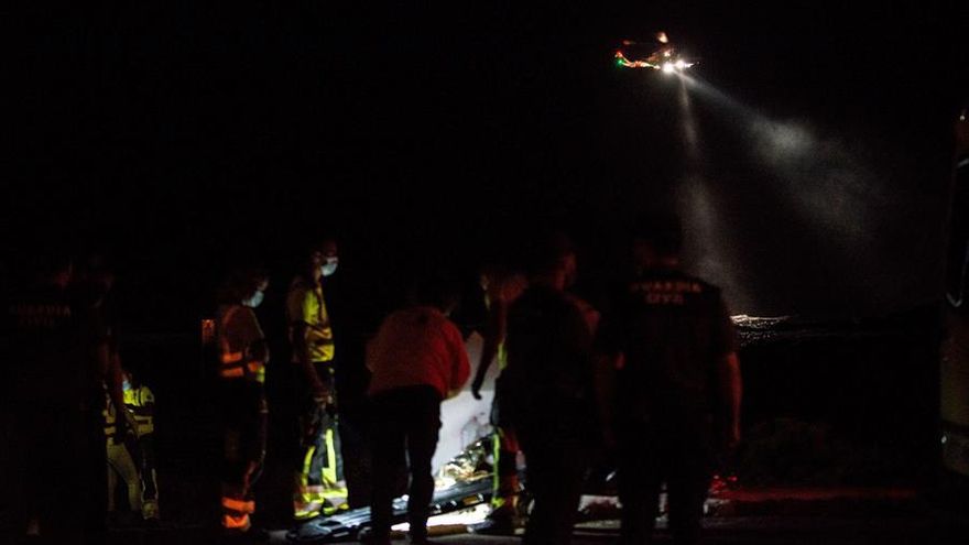 Al menos cuatro muertes en el naufragio de una patera cerca de Lanzarote
