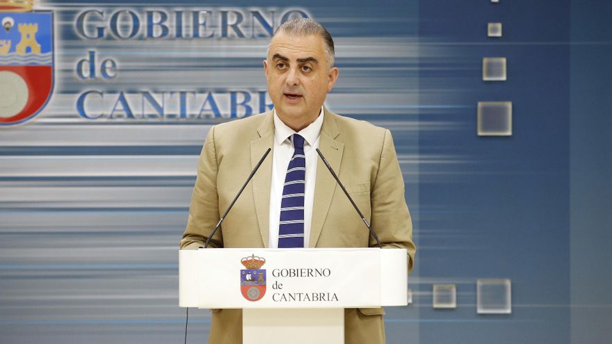 Archivo - El consejero de Medio Ambiente, Roberto Media.-ARCHIVO